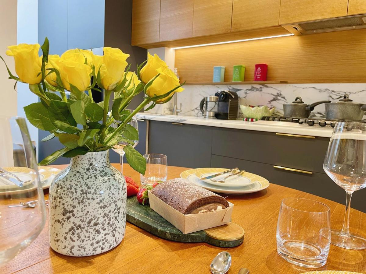 Stylish 2-Bedroom Townhouse Next To Brighton Station Esterno foto
