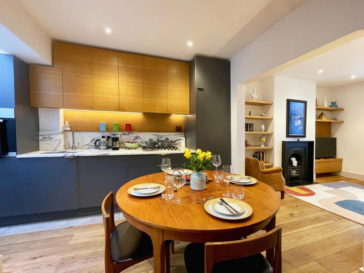 Stylish 2-Bedroom Townhouse Next To Brighton Station Esterno foto