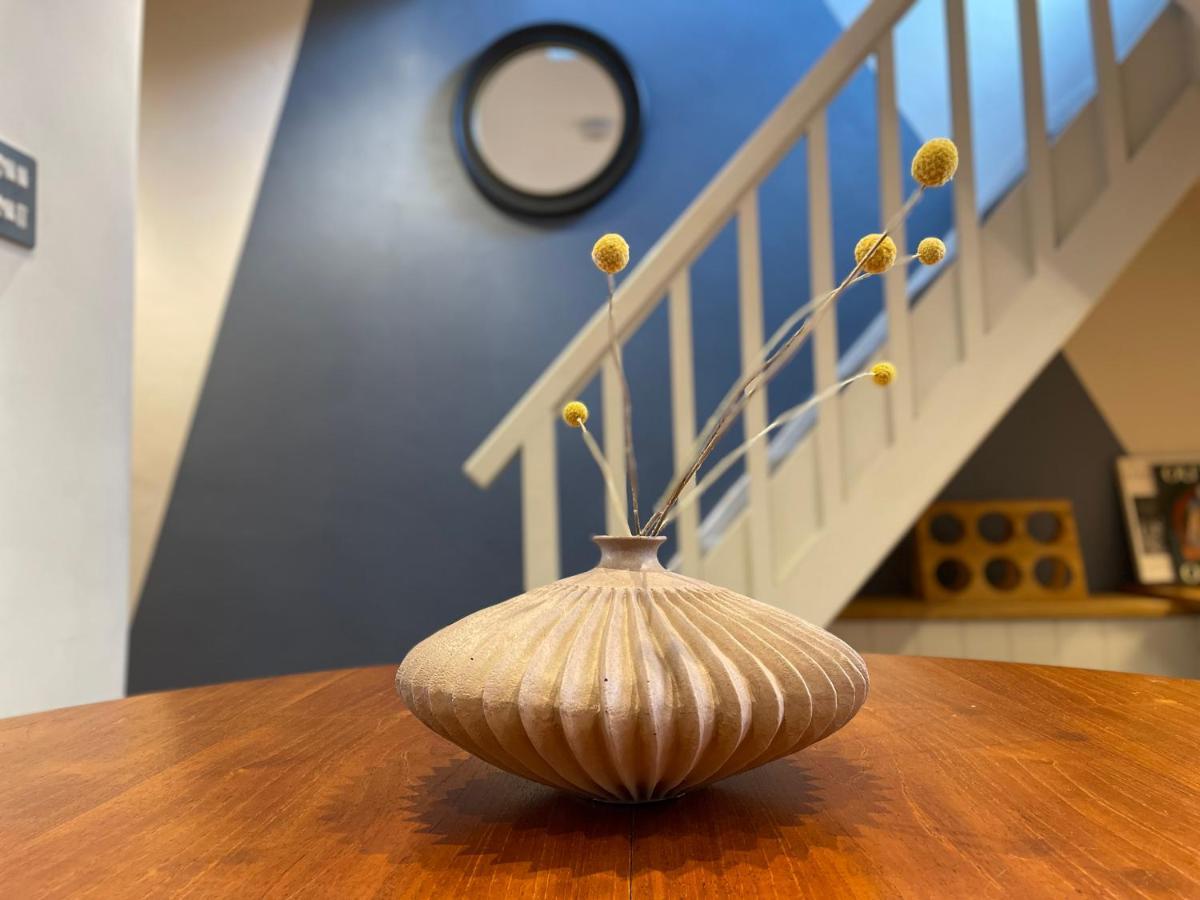 Stylish 2-Bedroom Townhouse Next To Brighton Station Esterno foto