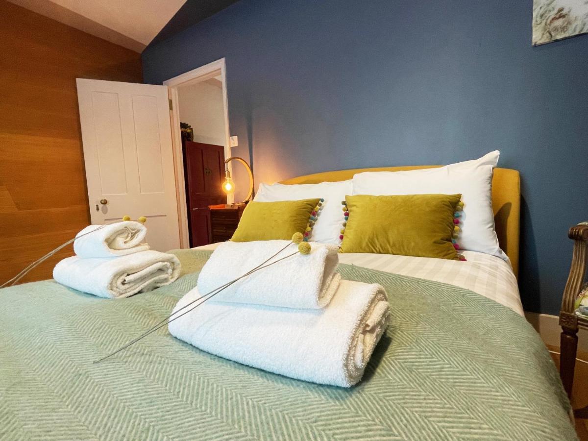 Stylish 2-Bedroom Townhouse Next To Brighton Station Esterno foto