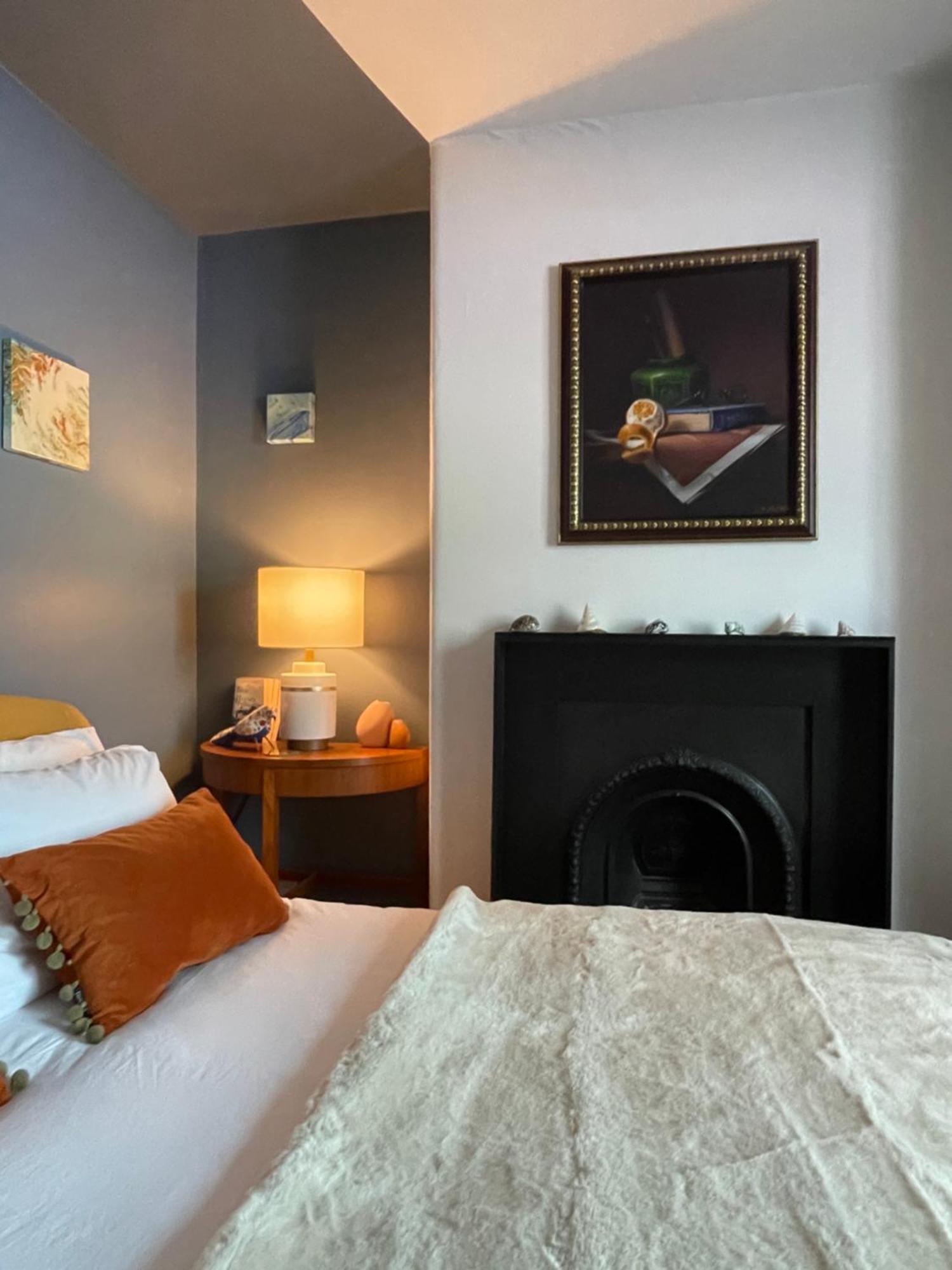 Stylish 2-Bedroom Townhouse Next To Brighton Station Esterno foto